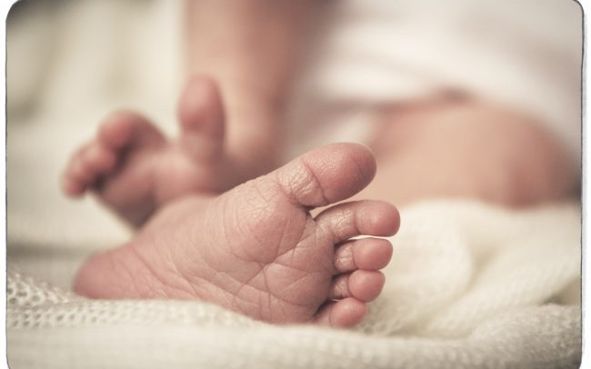 Füße Newborn